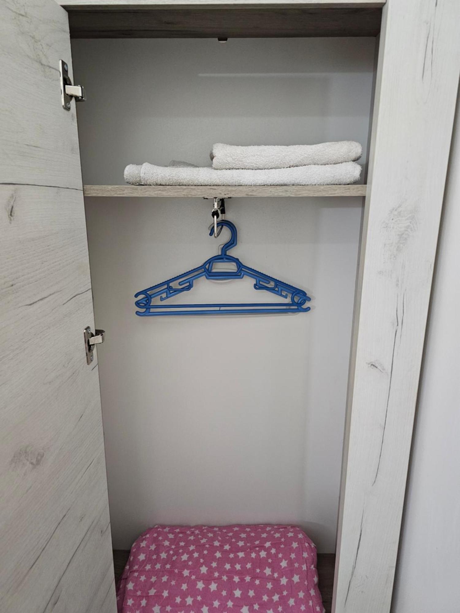 Apartman Viktor Belgrado Buitenkant foto